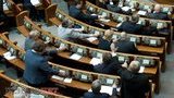 Тягнибок настаивает на голосовании по отпечаткам пальцев: лишь 14% законопроектов было принято по Конституции