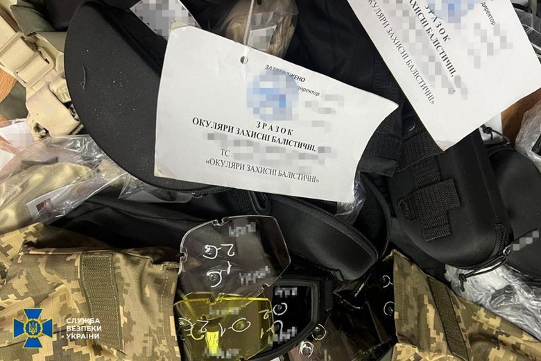 Поставив ЗСУ браковані окуляри на 60 млн грн: затримано гендиректора компанії