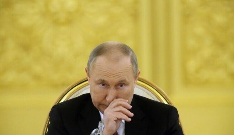 Путін побоюється проблем з бюджетом РФ через падіння цін на російську нафту