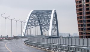 На Подольском мосту продолжат работы. Построят еще один съезд, будут готовиться к запуску метро, - КГГА
