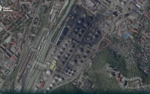 НПЗ у Туапсе втратив 24 резервуари з пальним після ударів - супутникові знімки. ВIДЕО