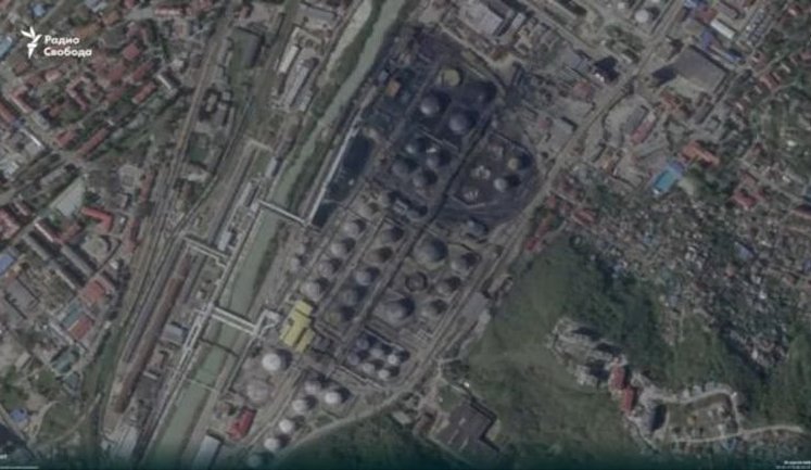 НПЗ у Туапсе втратив 24 резервуари з пальним після ударів - супутникові знімки. ВIДЕО