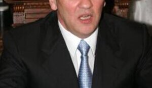 Черновецкий проиграл суд Томенко