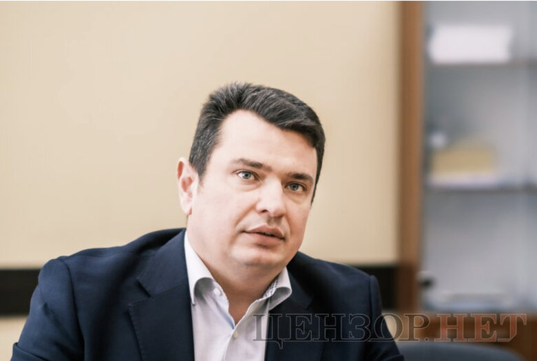 Артем Ситник