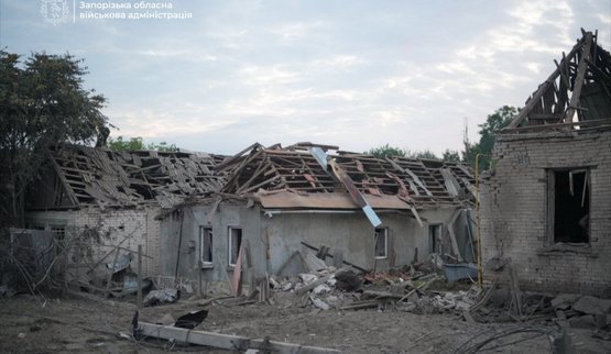 Russian forces struck private sector in Zaporizhzhia with KAB bomb: house was destroyed and there was damage. VIDEO+PHOTOS