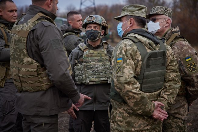 Зеленский посетил передовые позиции ВСУ в зоне ООС на Луганщине (обновлено) 08