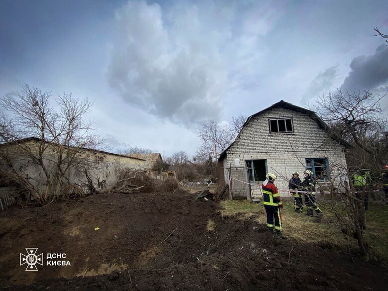 Наслідки обстрілу Києва