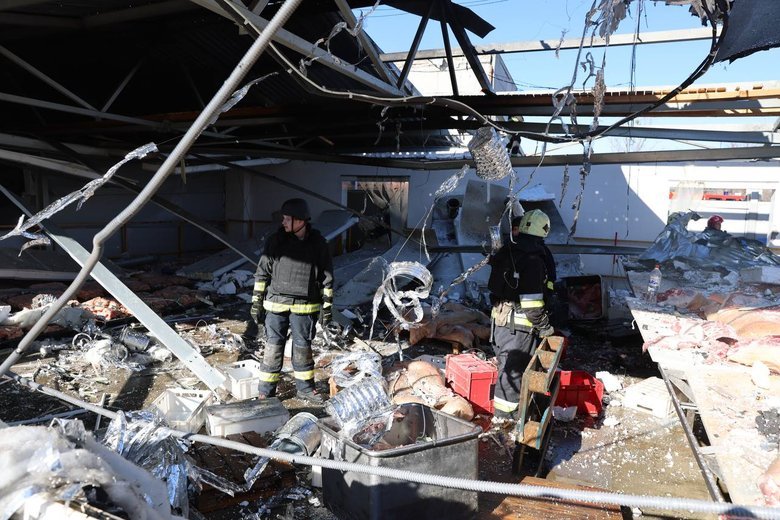 Рашисти вдарили БпЛА по Харкову: що відомо про наслідки?