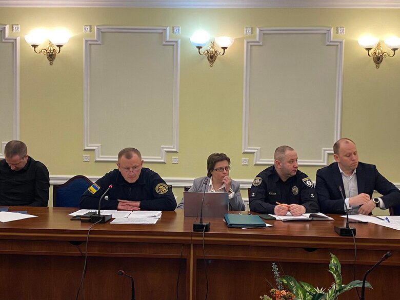 Мінус 20 мільярдів з бюджету. Чи заборонять депутати продавати тютюн через Duty Free 02