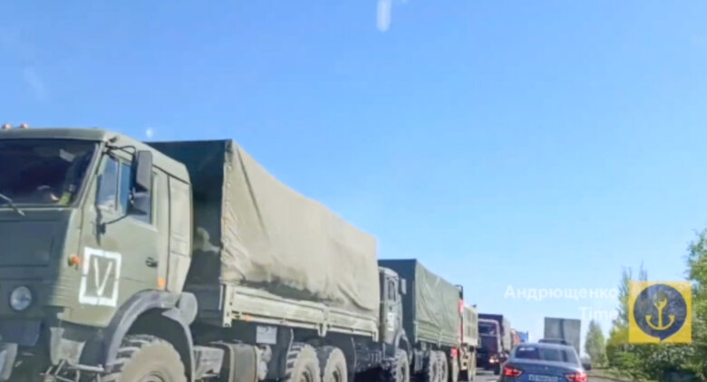 Техніка росіян рухається з Маріуполя на Бердянський напрямок 7 травня 2024 року