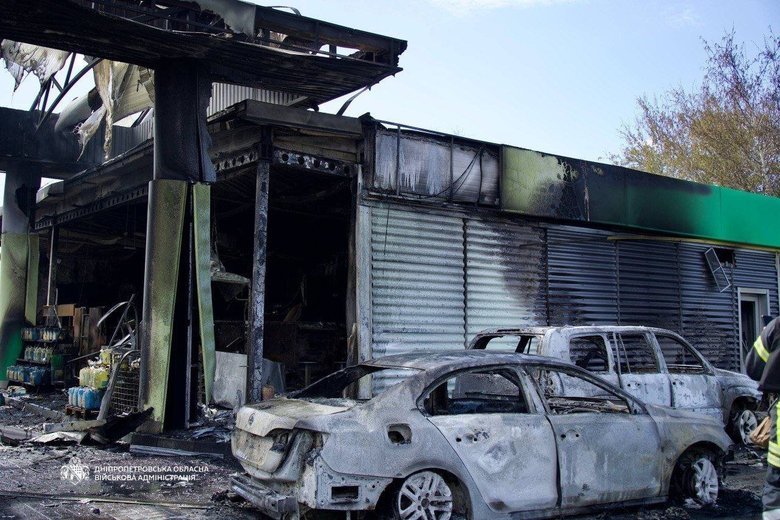 Массированная атака РФ на Днепр: 5 погибших и десятки раненых