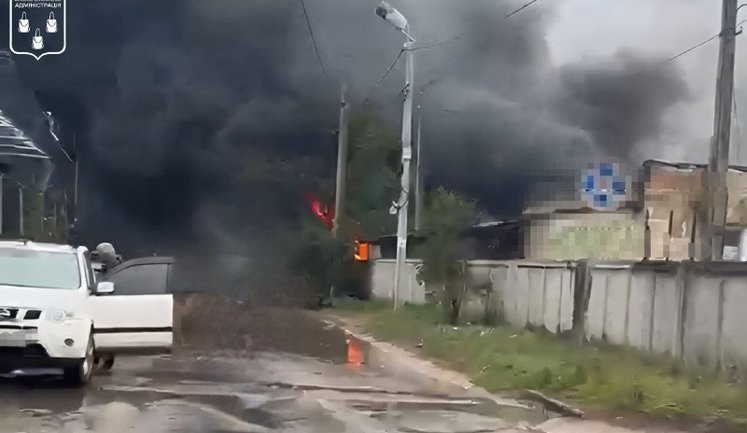 Враг ударил КАБами по Сумам: семеро пострадавших, из-за перебоев со светом ограничили подачу воды. ВИДЕО+ФОТО (обновлено)