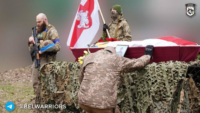 Белоруса Илью Хренова (Литвина), защищавшего Украину от вражеского нашествия, провели в последний путь 08