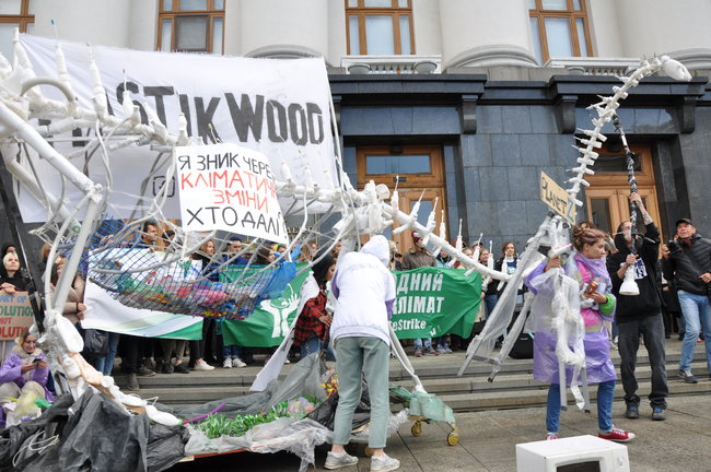 Global Climate Strike held in Kyiv 03