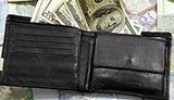 Потери населения от ревальвации гривни достигнут около $1 млрд. - эксперт