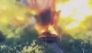 ЗСУ FPV-дроном підірвали міст у Бєлгородській області, який росіяни замінували про всяк випадок. ВIДЕО