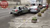 Непристегнутая пассажирка на заднем сиденье погибла в ДТП с такси в Киеве. ФОТО