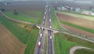 Польща планує побудувати платну трасу в Україні, а гроші збирати до свого бюджету: про який маршрут йдеться?