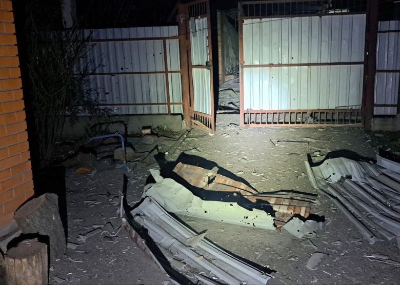 Night drone attack on Dnipropetrovsk region: four UAVs shot down, houses damaged