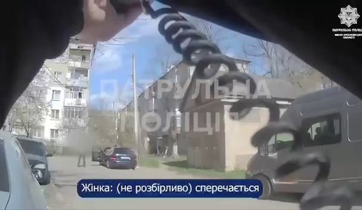 Мужчина стрелял в другого гражданина во время конфликта в Ивано-Франковске, его задержала полиция