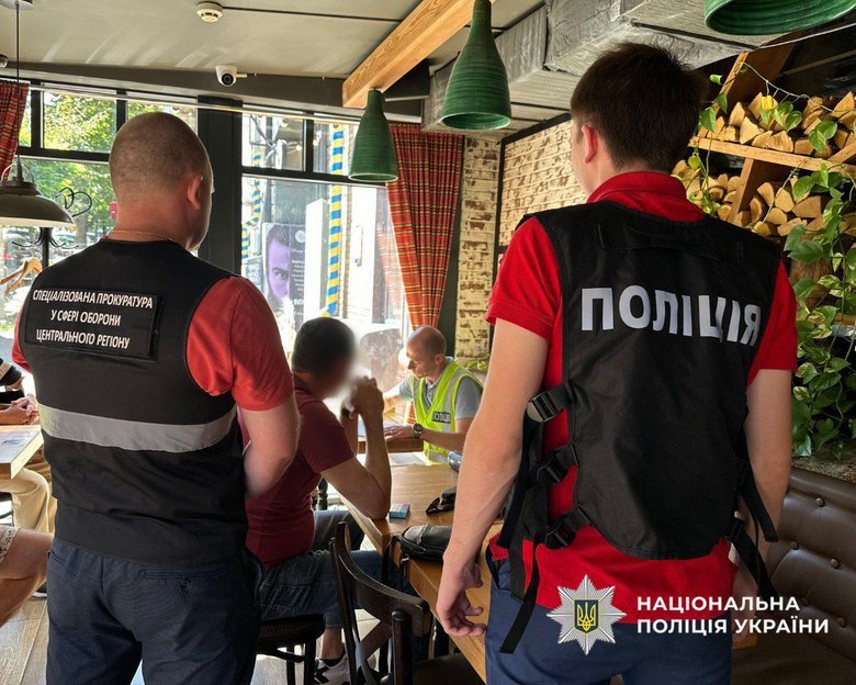 Чиновник Міноборони за хабар допомагав уникнути мобілізації