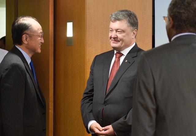 Візит Порошенка в США: Президент за один день провів 8 важливих зустрічей на високому рівні 08 Візит Порошенка в США: Президент за один день провів 8 важливих зустрічей на високому рівні 08