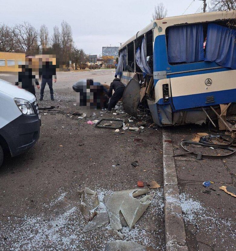 Russia shells occupied Nova Kakhovka: there are wounded and dead