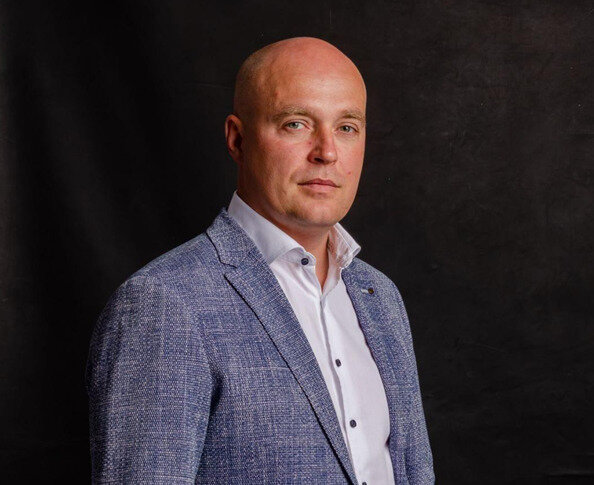 Буряк Олександр меценат з Крюківщини