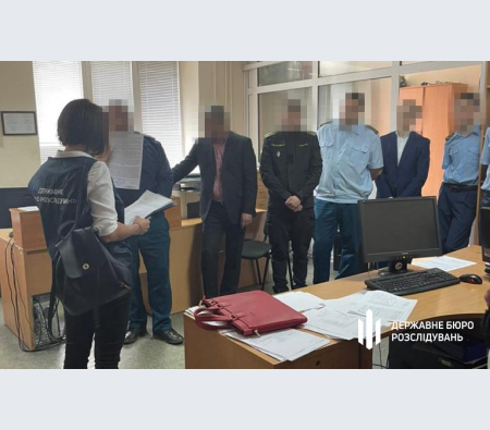 ГБР разоблачило масштабную схему с многомиллионным занижением таможенной стоимости автомобилей из Грузии 06