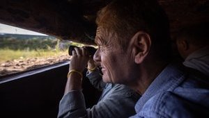 Жители Донбасса попали в ловушку российской войны, гуманитарные последствия катастрофичны, - Туск по итогам визита в Станицу Луганскую