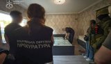 На Закарпатті багатодітну матір обвинувачують у сексуальній експлуатації малолітньої доньки. ФОТОрепортаж