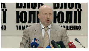 После победы мы отменим пенсионную реформу, увеличим минималку и ликвидируем налоговую милицию, - Турчинов