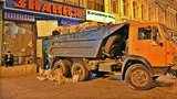 Ночью выселили книжный магазин "Знання". ФОТО