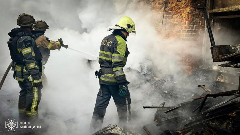 Kyiv region after the shelling on 6 December