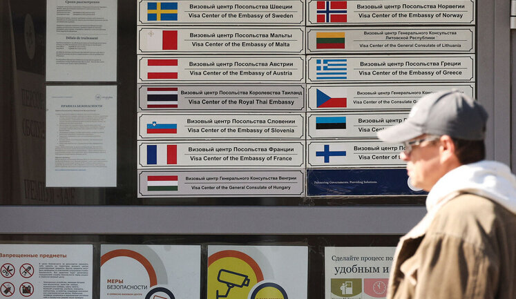 Латвія анонсувала депортацію більше тисячі росіян