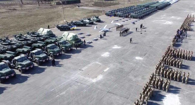 Турецький БПЛА Bayraktar пройшов успішні випробування в Україні 08