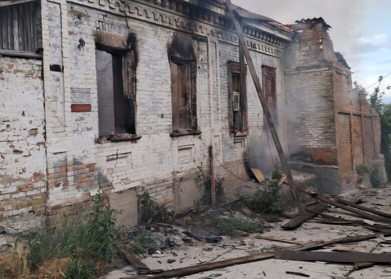 Наслідки обстрілів Нікопольщини