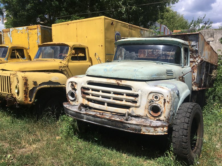 Укрпошта начала распродажу автохлама 04