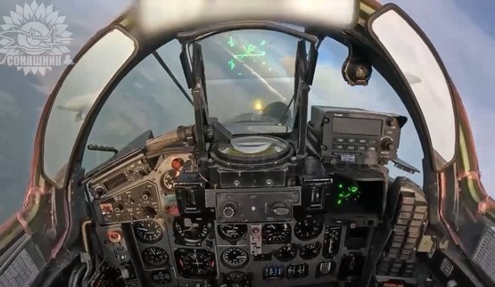 Пілот МіГ-29 показав кадри від першої особи знищення повітряної цілі ракетою Р-73