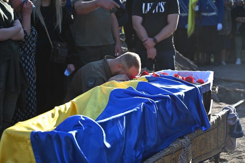 21-річний командир розвідвзводу бригади НГУ Буревій Костянтин Ковтун загинув у боях з ворогом на Донеччині 03