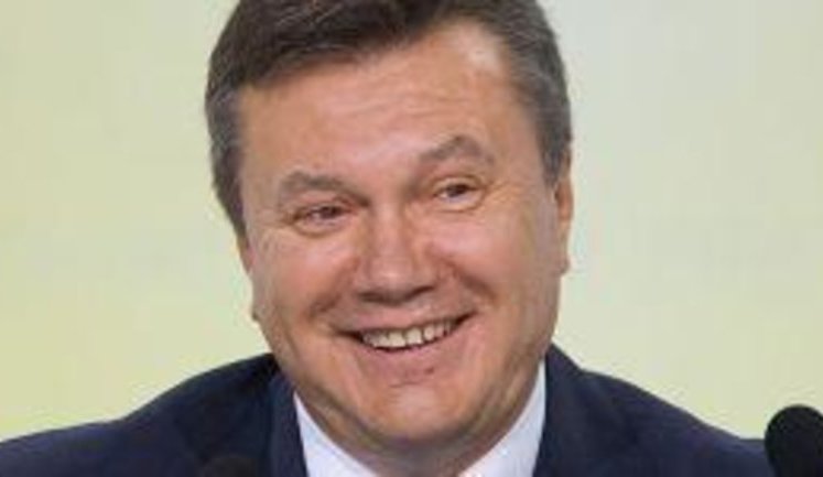 "Янукович - это предатель. Он идет туда, где слаще бутерброд" - депутат Госдумы. ВИДЕО