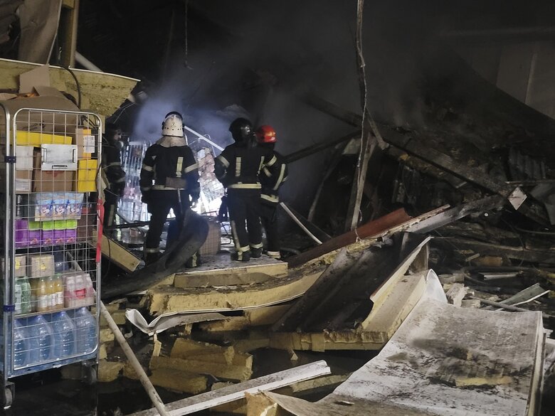 Росія вдарила по Одесі чотирма Калібрами з Чорного моря, три особи загинули, - ОК Південь (оновлено) 01