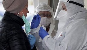 Польща знову посилює карантин: Третя хвиля пандемії коронавірусу неминуча