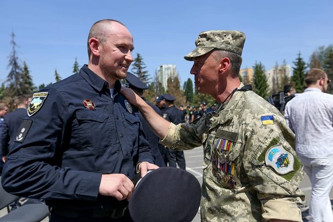 Із 96 курсантів Академії патрульної поліції до випуску дійшли 83 людини, - Жуков 05 Із 96 курсантів Академії патрульної поліції до випуску дійшли 83 людини, - Жуков 05