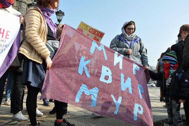 Police detains attackers of feminist rally held in downtown Kyiv 18 Police detains attackers of feminist rally held in downtown Kyiv 18