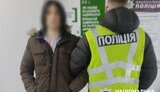 Киевлянин обманул на 300 тысяч гривен военную, обещая установить памятник ее погибшему на войне мужу