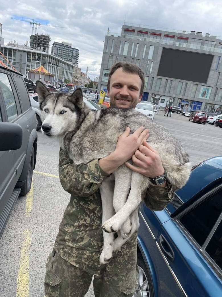 3 травня під час виконання бойового завдання на Донецькому напрямку загинув Володимир Іващенко, боєць Бригади швидкого реагування Національної гвардії України "Рубіж"