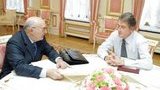 Стельмах сказал Ющенко, что с курсом все хорошо, а вот с банками - не очень