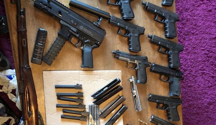 SBU apprehends ring of illicit arms traffickers in Kyiv. PHOTOS