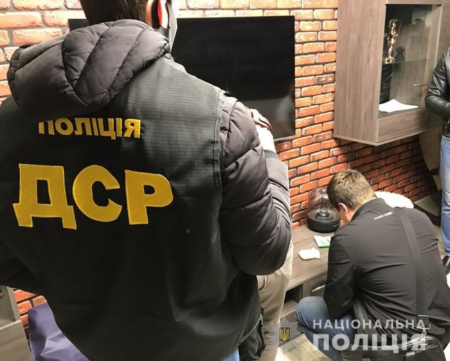 Организованная группа, сбывавшая амфетамин, ликвидирована в Кривом Роге, - Нацполиция 01